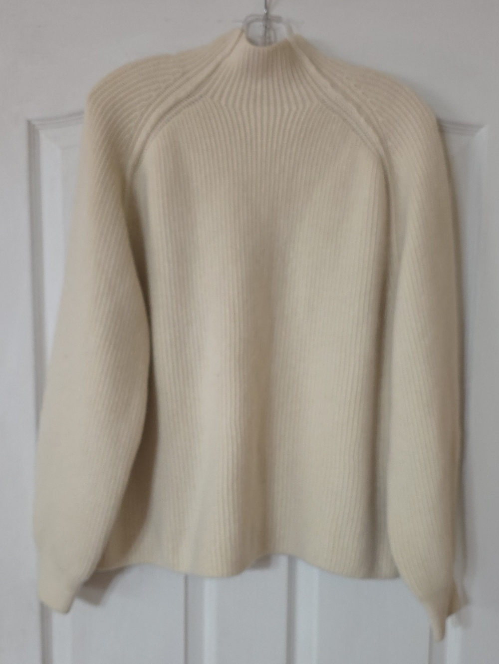 H&M Cream Ribbed Turtleneck Sweater
